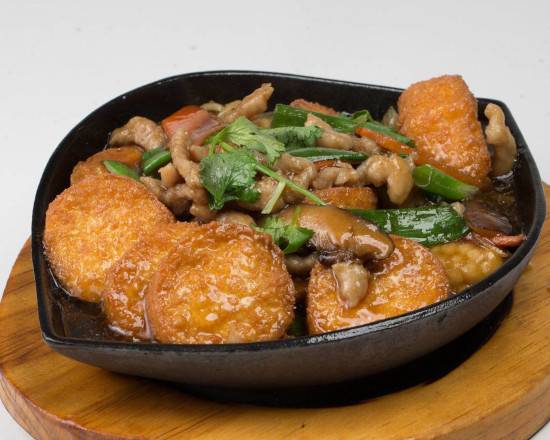 Teppanyaki Tofu with Shredded Pork 鐵板玉子豆腐